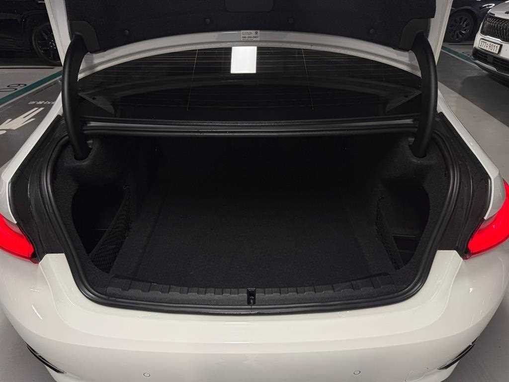 BMW 3시리즈 3시리즈 (G20) 320d 럭셔리 이미지 19
