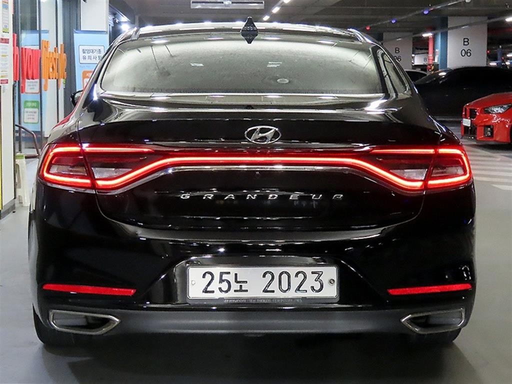 현대 그랜저 그랜저 IG 2.4 GDI 프리미엄 기본형 이미지 5