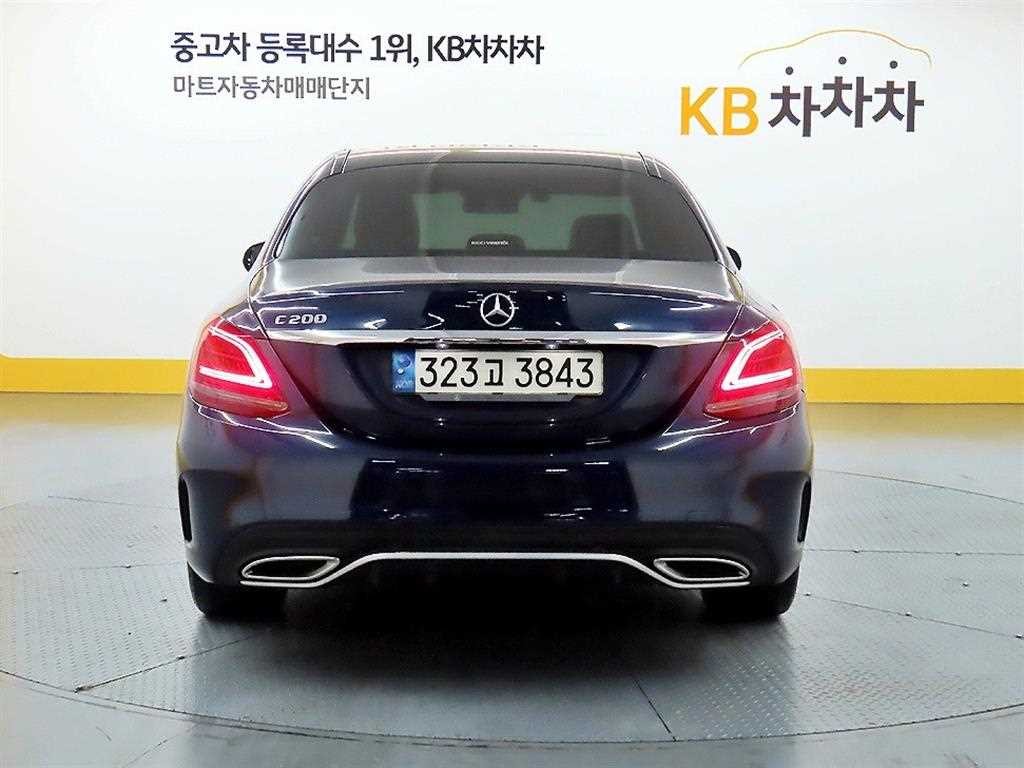 벤츠 C 클래스 C클래스 W205 C200 AMG LINE 이미지 3