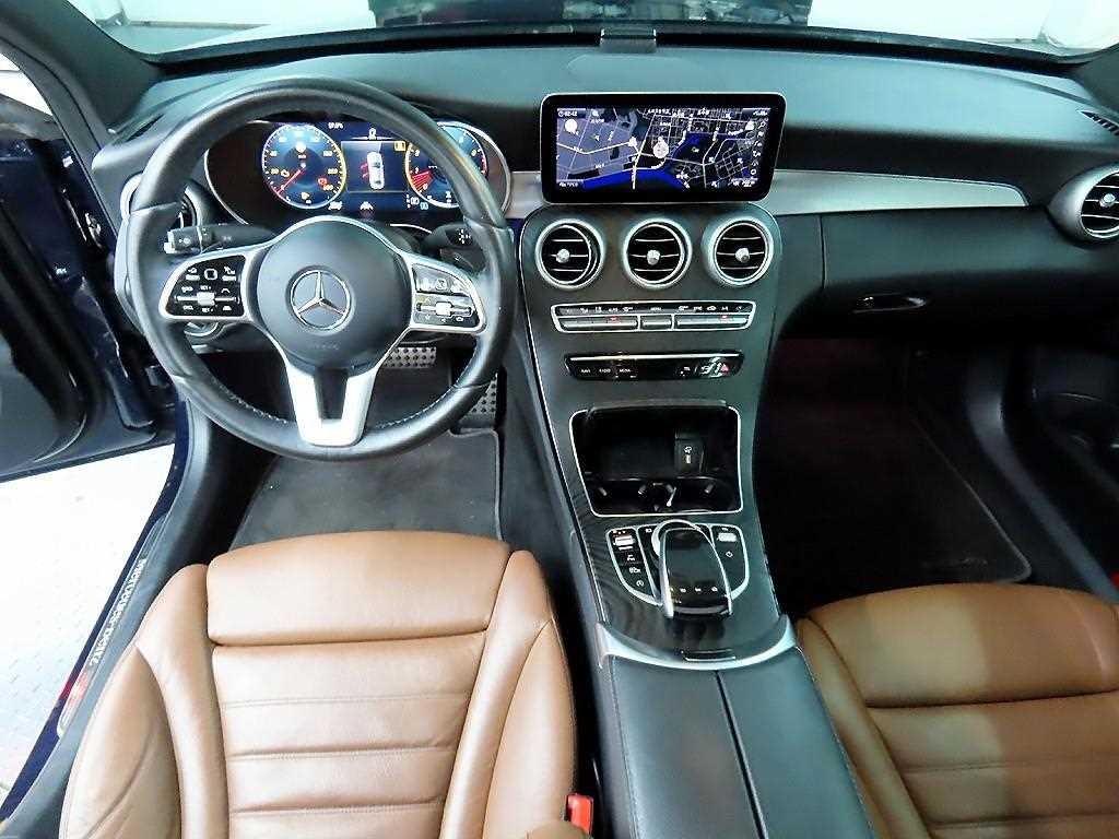 벤츠 C 클래스 C클래스 W205 C200 AMG LINE 이미지 7