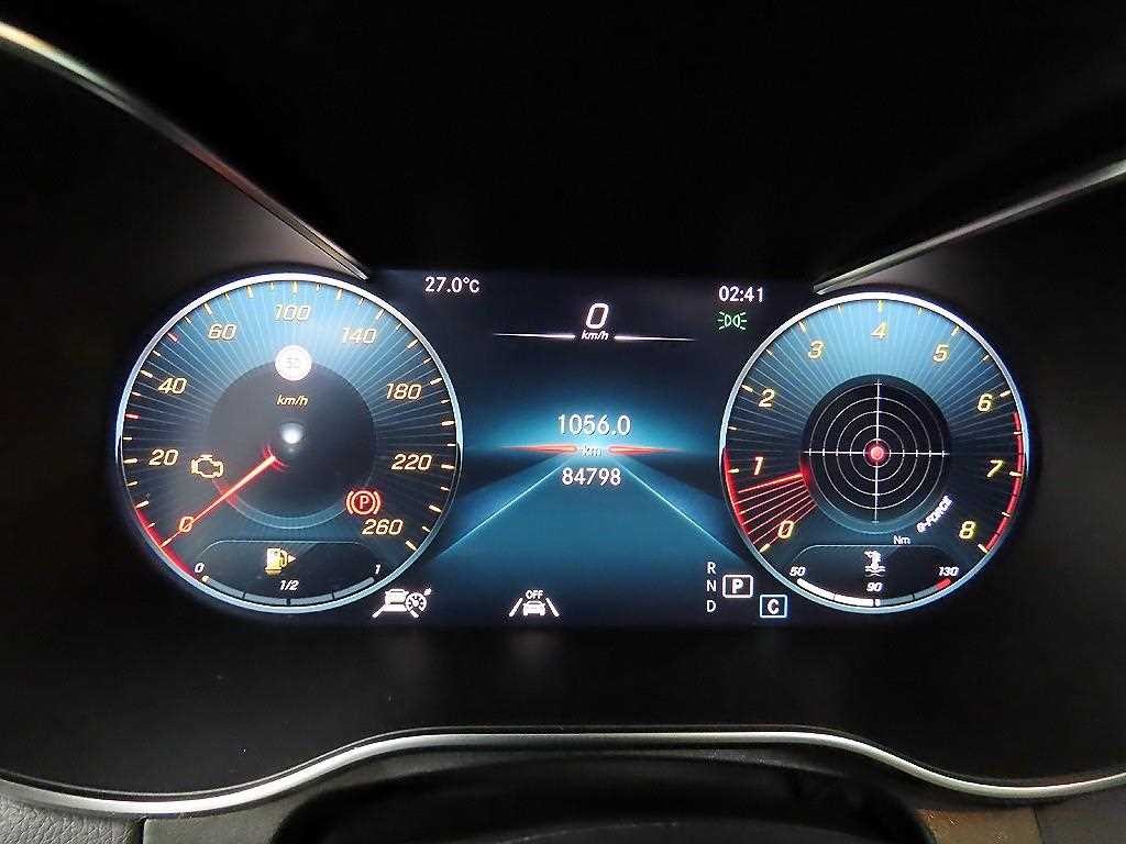 벤츠 C 클래스 C클래스 W205 C200 AMG LINE 이미지 8