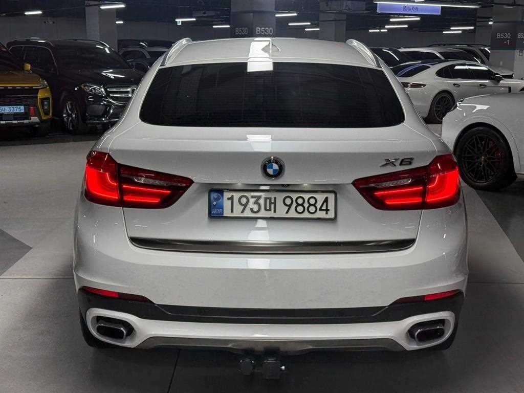 BMW X6 X6 (F16) xDrive 40d 이미지 4