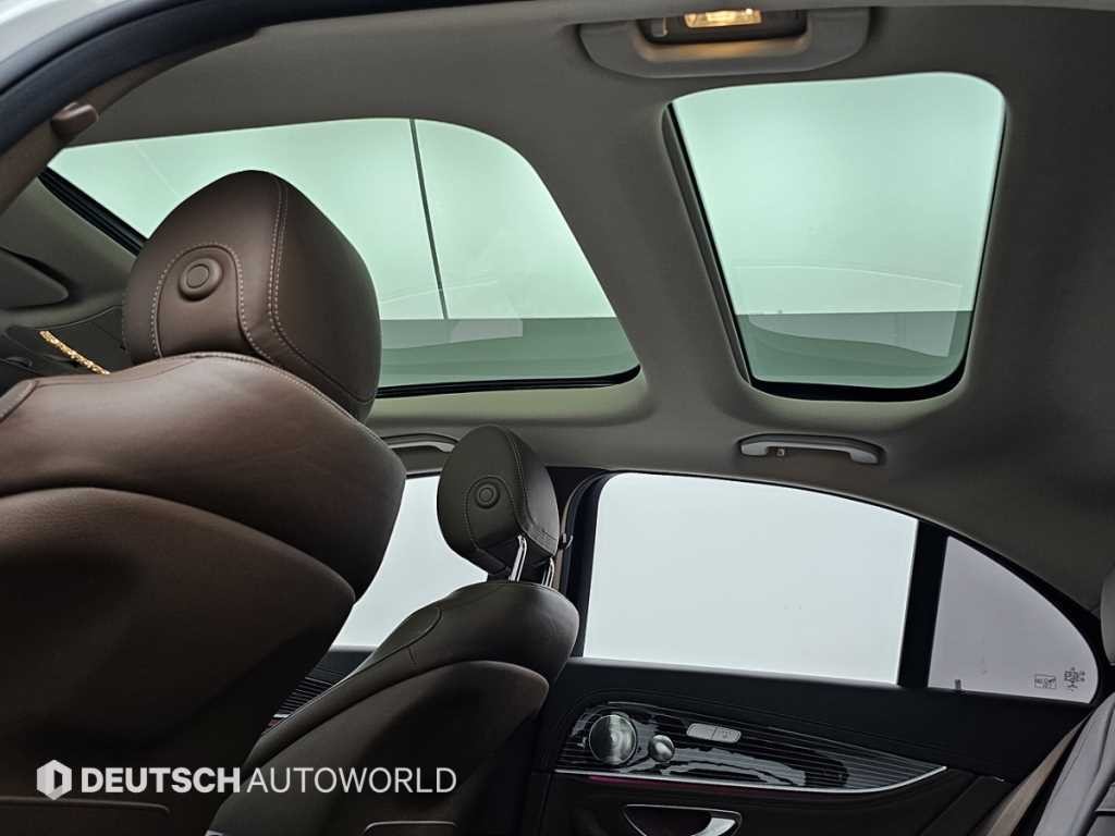 벤츠 E 클래스 E-클래스 W213 E400 4MATIC 익스클루시브 이미지 18