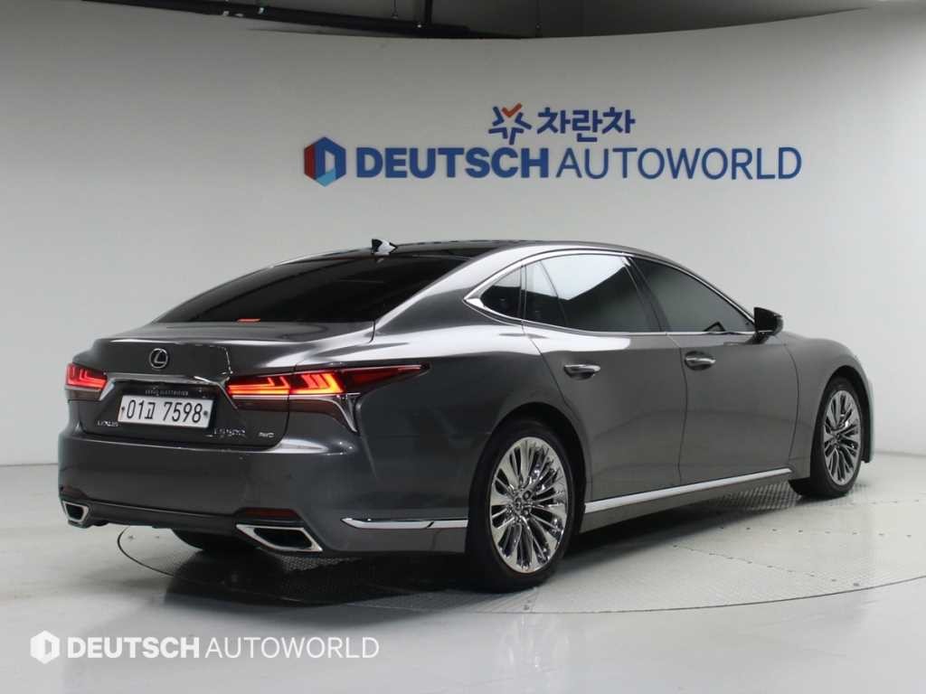 렉서스 LS LS500 3.5 플래티넘 AWD 이미지 2