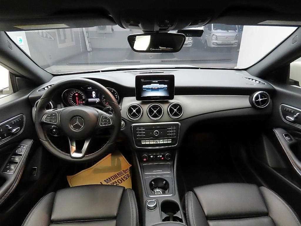 벤츠 CLA 클래스 CLA클래스 CLA 250 4MATIC 이미지 8