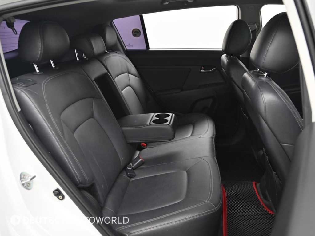 기아 스포티지 스포티지 R 2WD TLX 최고급형 이미지 12