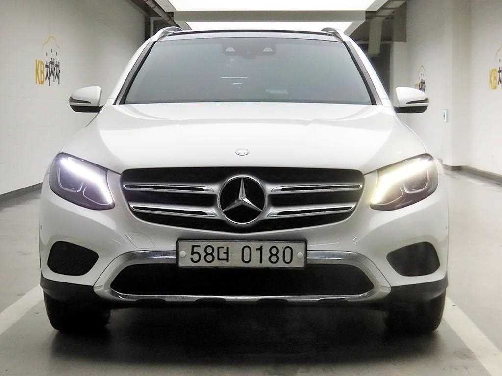 벤츠 GLC 클래스 GLC클래스 X253 GLC 220 d 4MATIC 이미지 1
