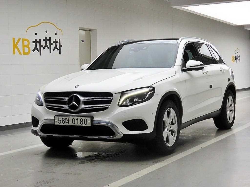 벤츠 GLC 클래스 GLC클래스 X253 GLC 220 d 4MATIC 이미지 2