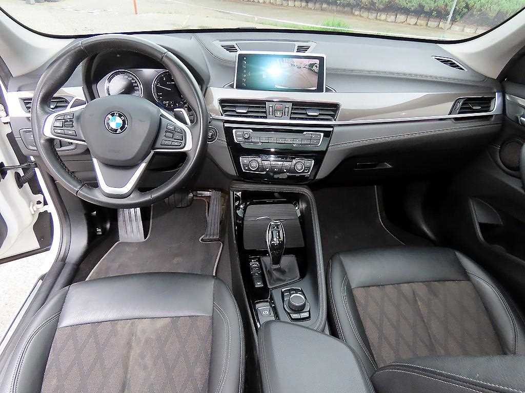 BMW X1 X1 (F48) xDrive 18d xLine 이미지 7