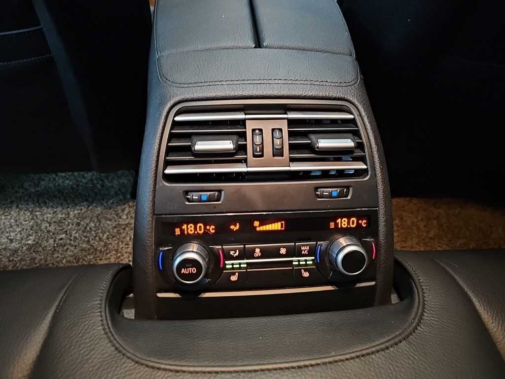 BMW 6시리즈 6시리즈 (F12) 640 그란쿠페 i 이미지 13