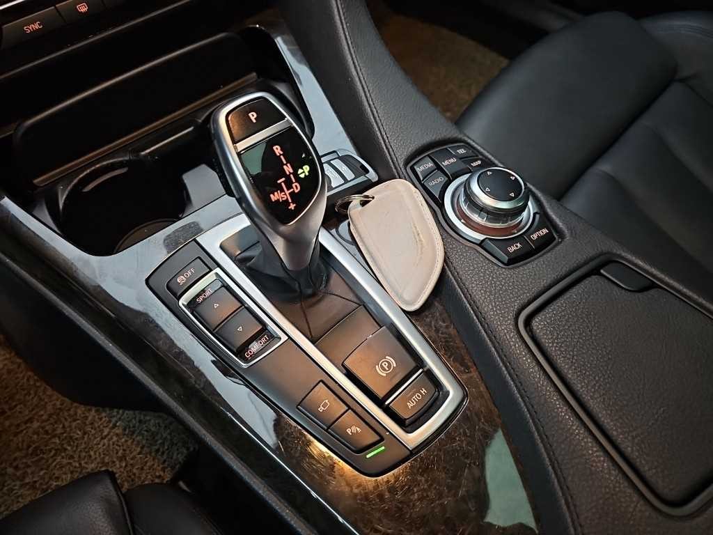 BMW 6시리즈 6시리즈 (F12) 640 그란쿠페 i 이미지 8