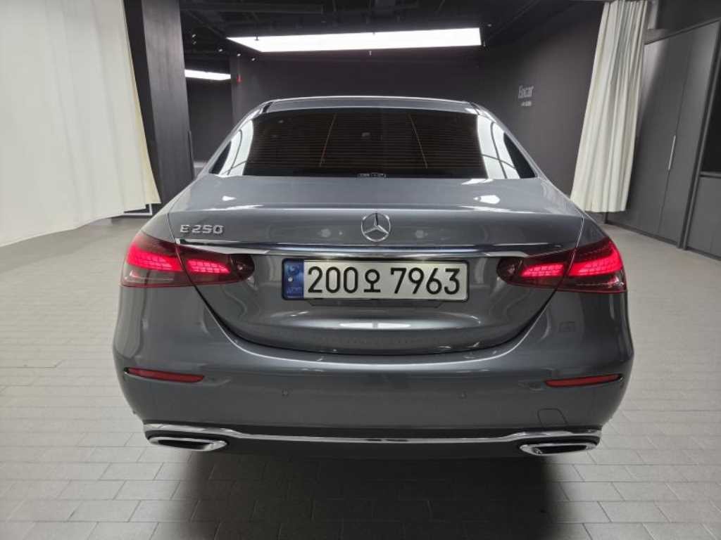 벤츠 E 클래스 E-클래스 W213 E250 익스클루시브 이미지 3