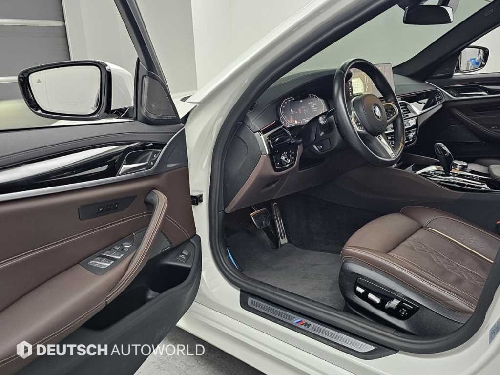 BMW 5시리즈 5시리즈 (G30) 530i M 스포츠 이미지 11