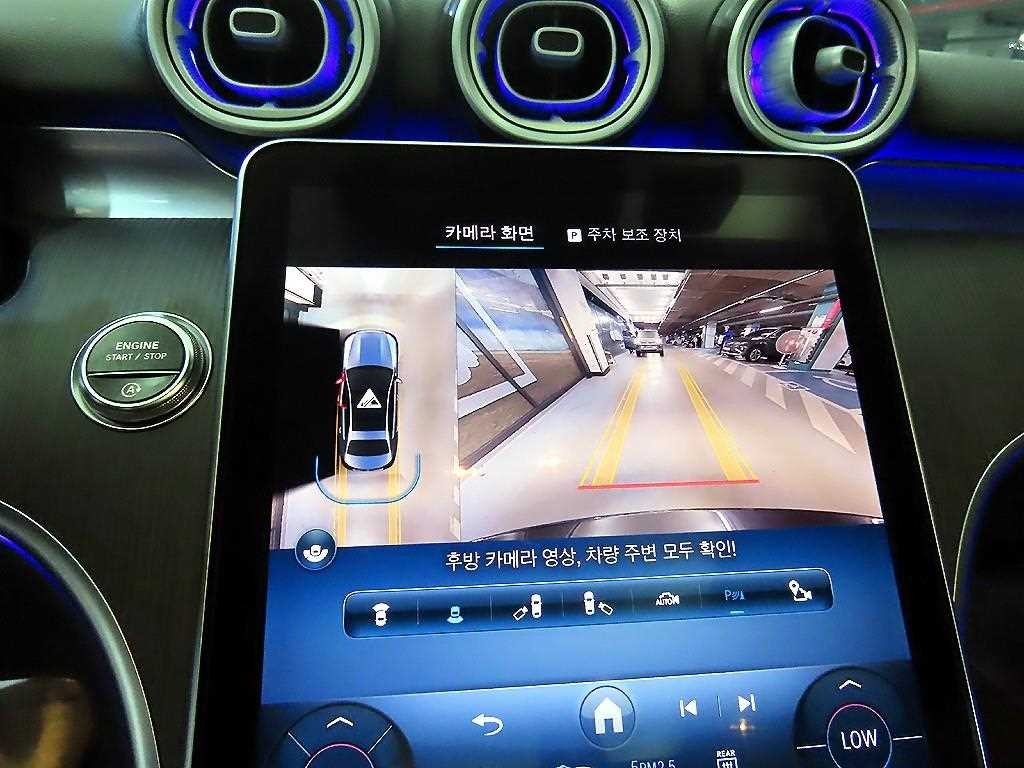 벤츠 C 클래스 C클래스 W206 C300 4MATIC 아방가르드 이미지 14