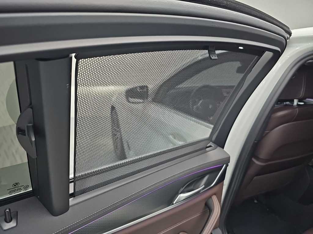 BMW 5시리즈 5시리즈 (G30) 523d xDrive M 스포츠 이미지 13