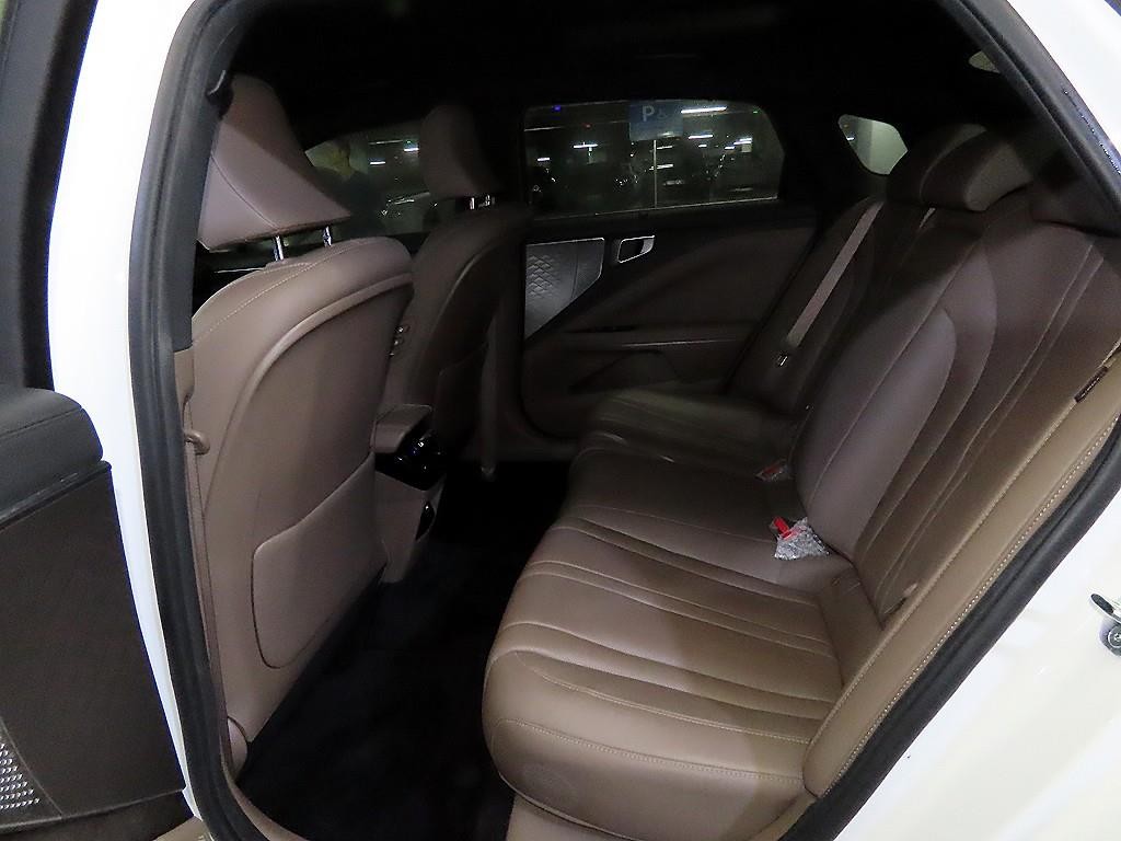 기아 K8 2.5 2WD 노블레스 이미지 7