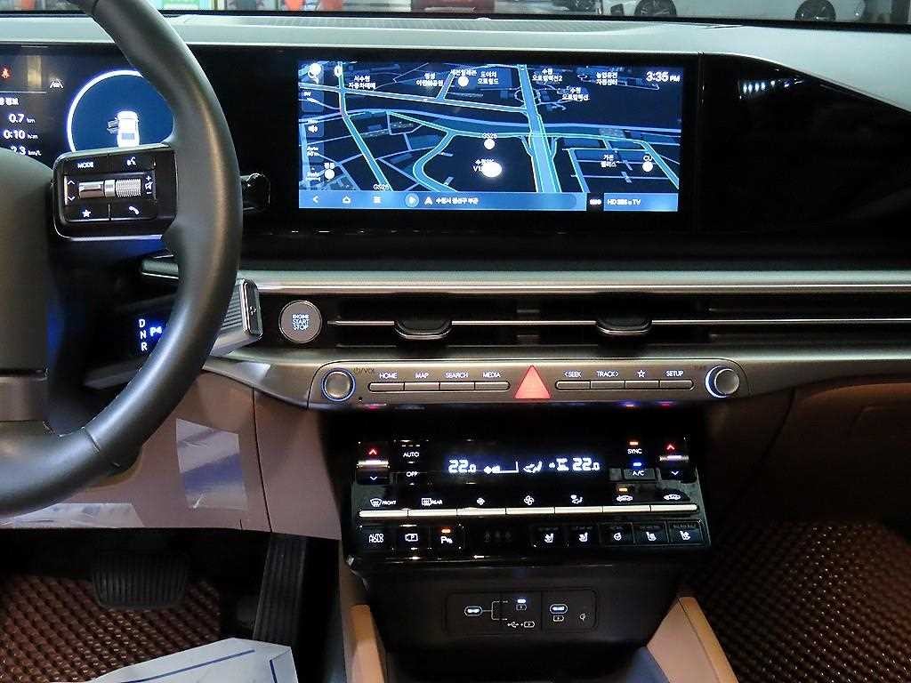 현대 그랜저 그랜저 (GN7) 가솔린 2.5 2WD 익스클루시브 이미지 11