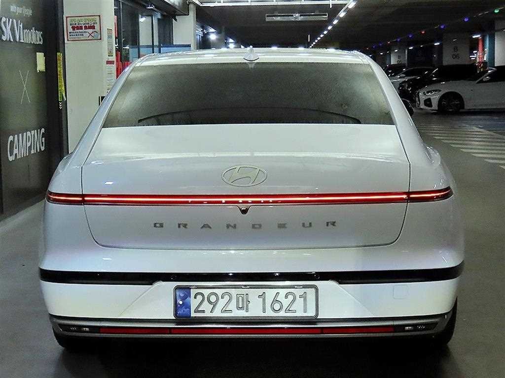 현대 그랜저 그랜저 (GN7) 가솔린 2.5 2WD 익스클루시브 이미지 5