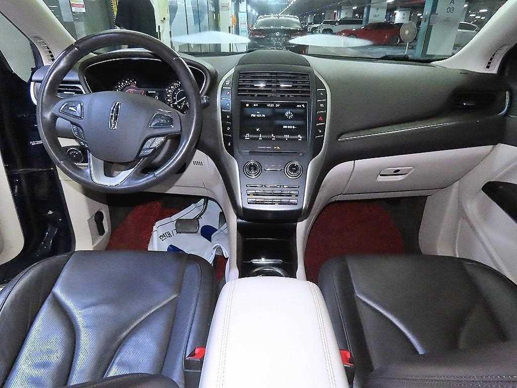 링컨 MKC 2.0 AWD 리저브 이미지 10