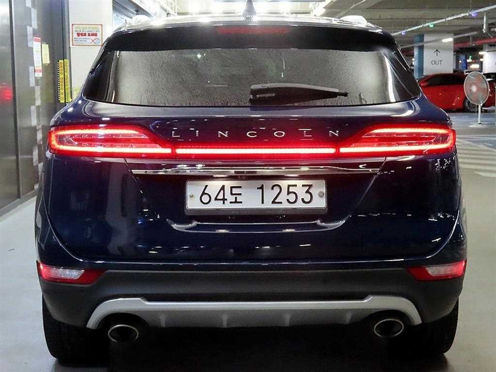 링컨 MKC 2.0 AWD 리저브 이미지 5