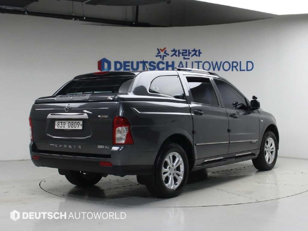 KG모빌리티(쌍용) 코란도 더뉴코란도스포츠 CX7(4WD) 클럽 이미지 2