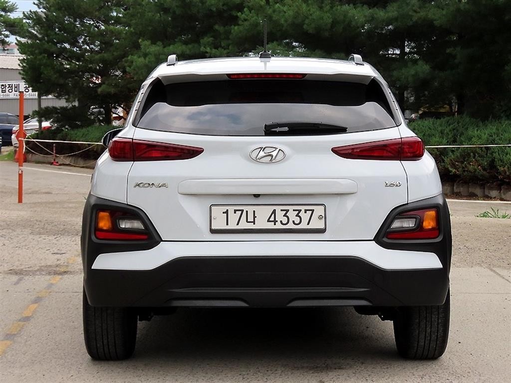 현대 코나 디젤 1.6 2WD 모던 팝 이미지 4