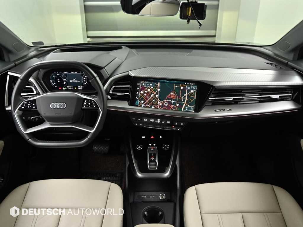 아우디 Q4 Q4 e-트론 40 프리미엄 이미지 7