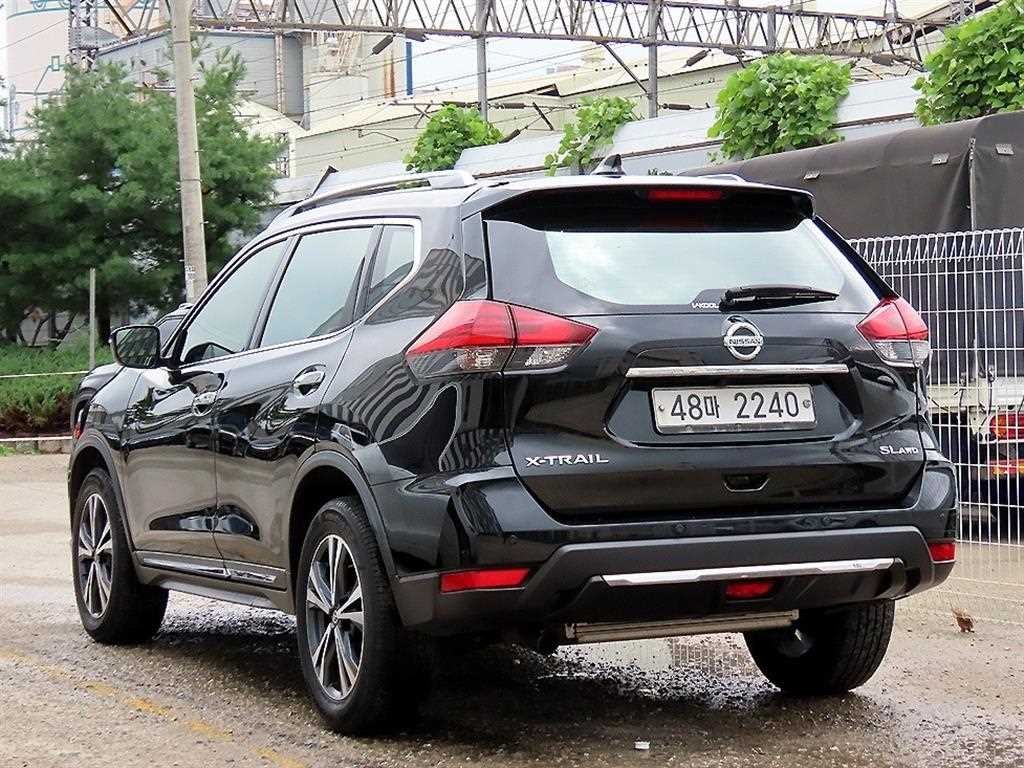 닛산 엑스트레일 2.5 4WD 이미지 3