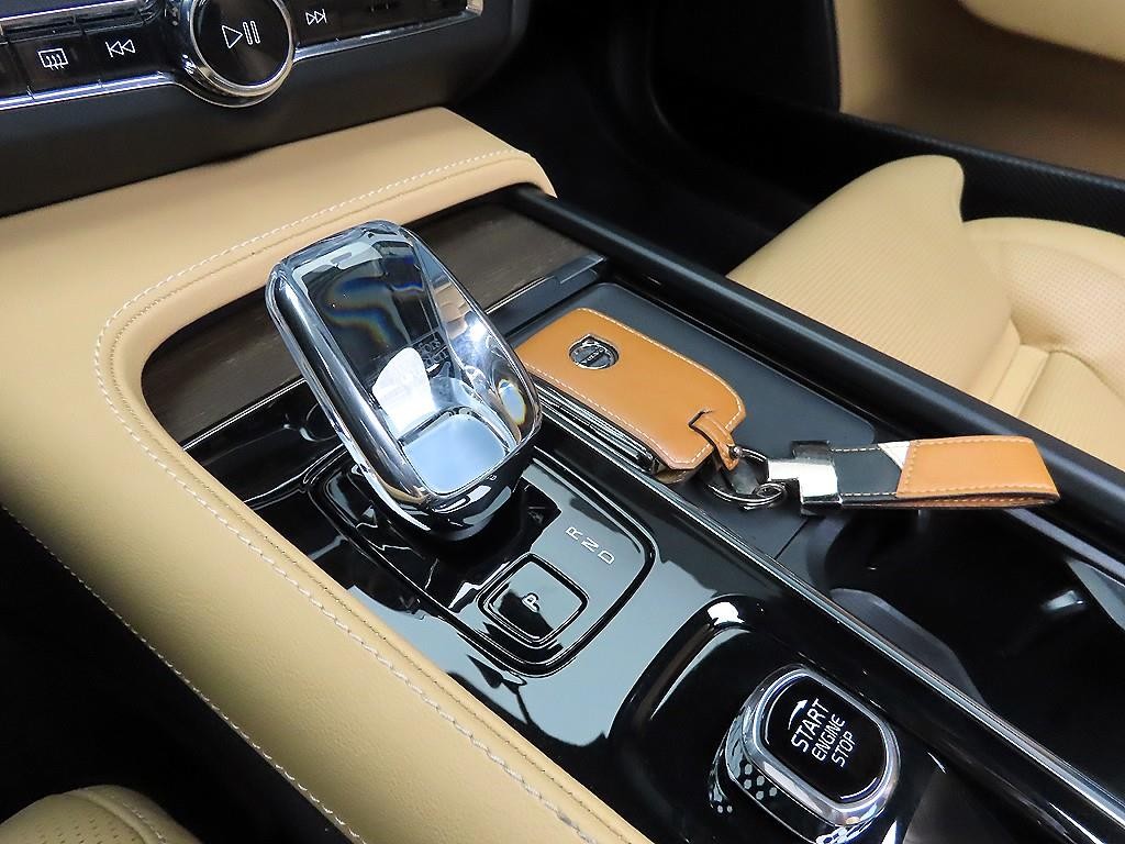 볼보 S90 B5 얼티메이트 브라이트 이미지 10