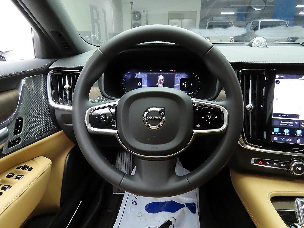볼보 S90 B5 얼티메이트 브라이트 이미지 7