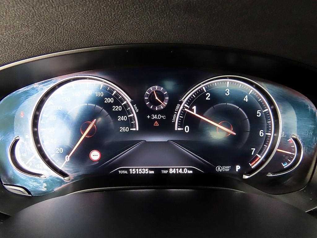 BMW 5시리즈 5시리즈 (G30) 520i 럭셔리 이미지 9