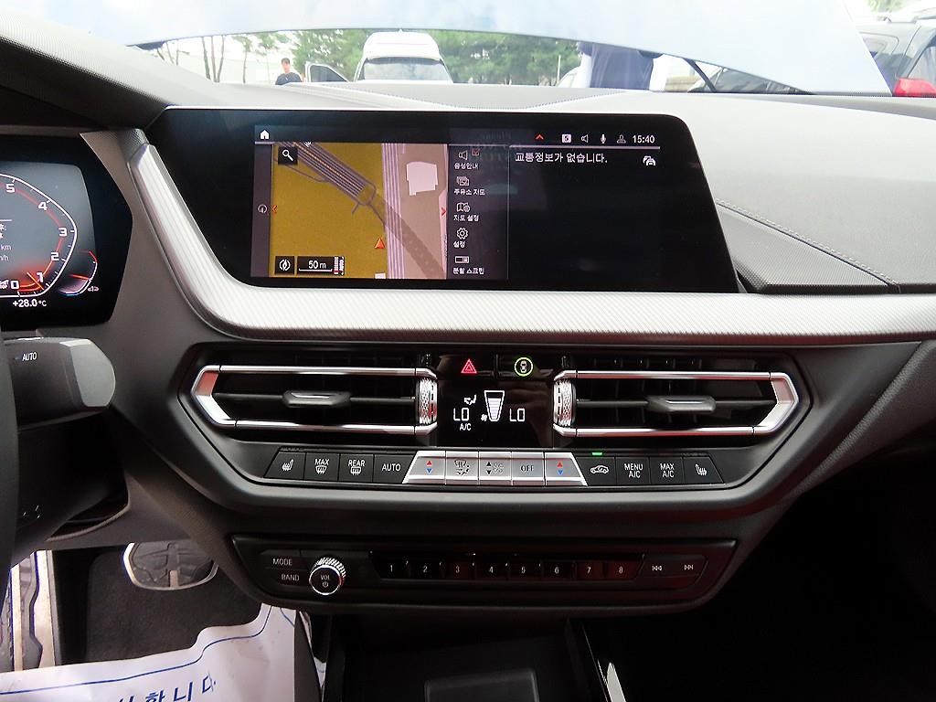 BMW 2시리즈 2시리즈 그란쿠페 (F44) M235i xDrive 이미지 14
