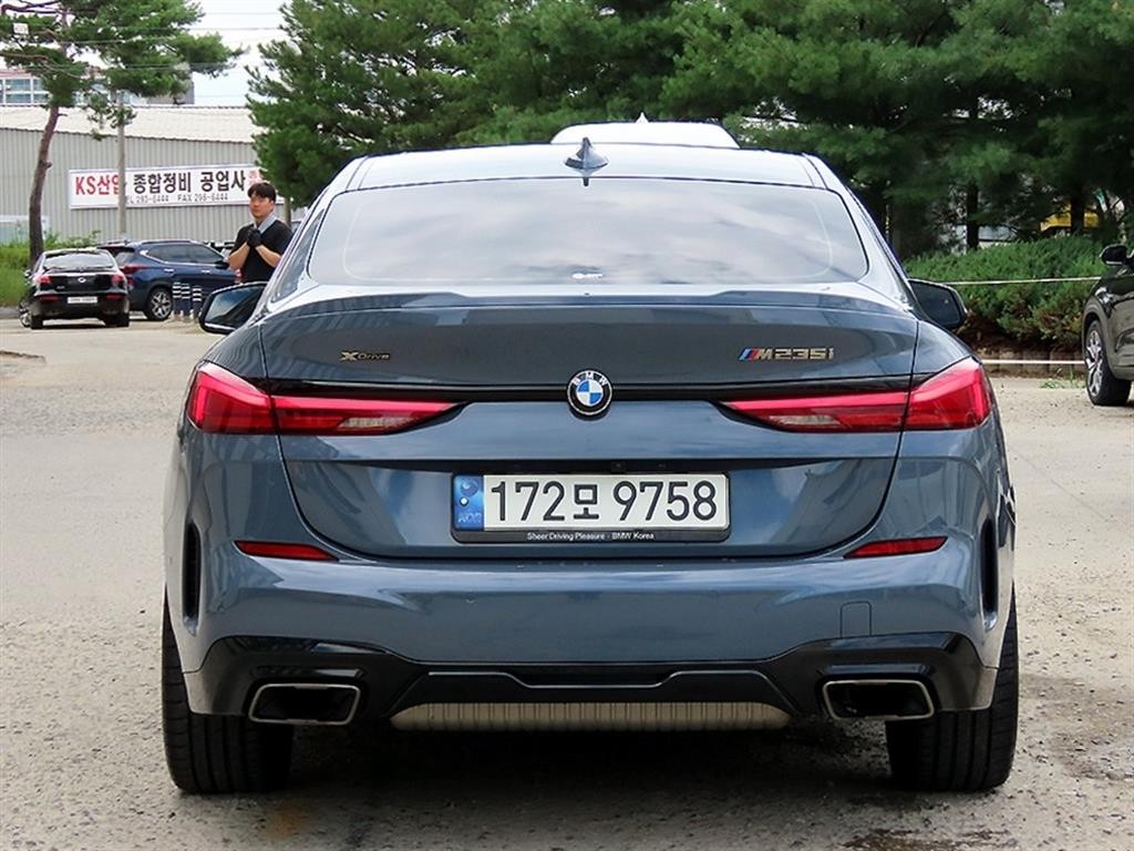 BMW 2시리즈 2시리즈 그란쿠페 (F44) M235i xDrive 이미지 4