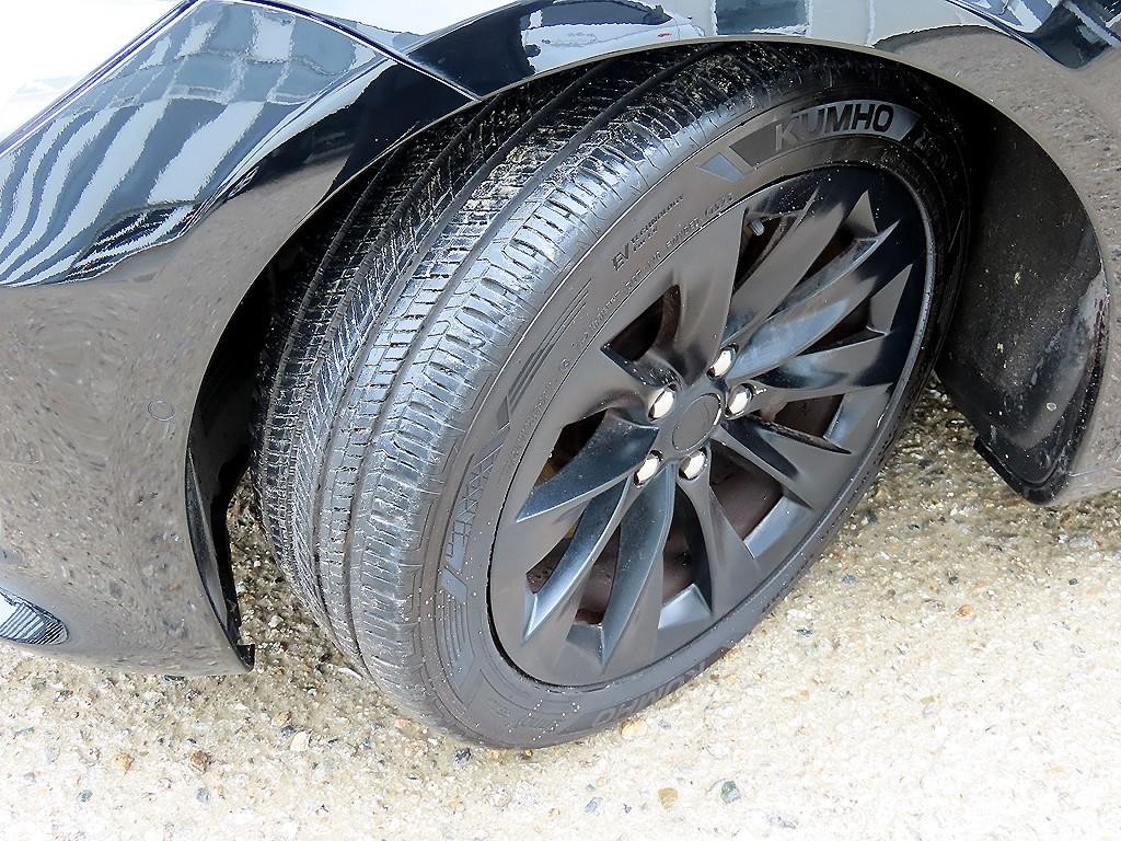 테슬라 모델 S 75D 이미지 20