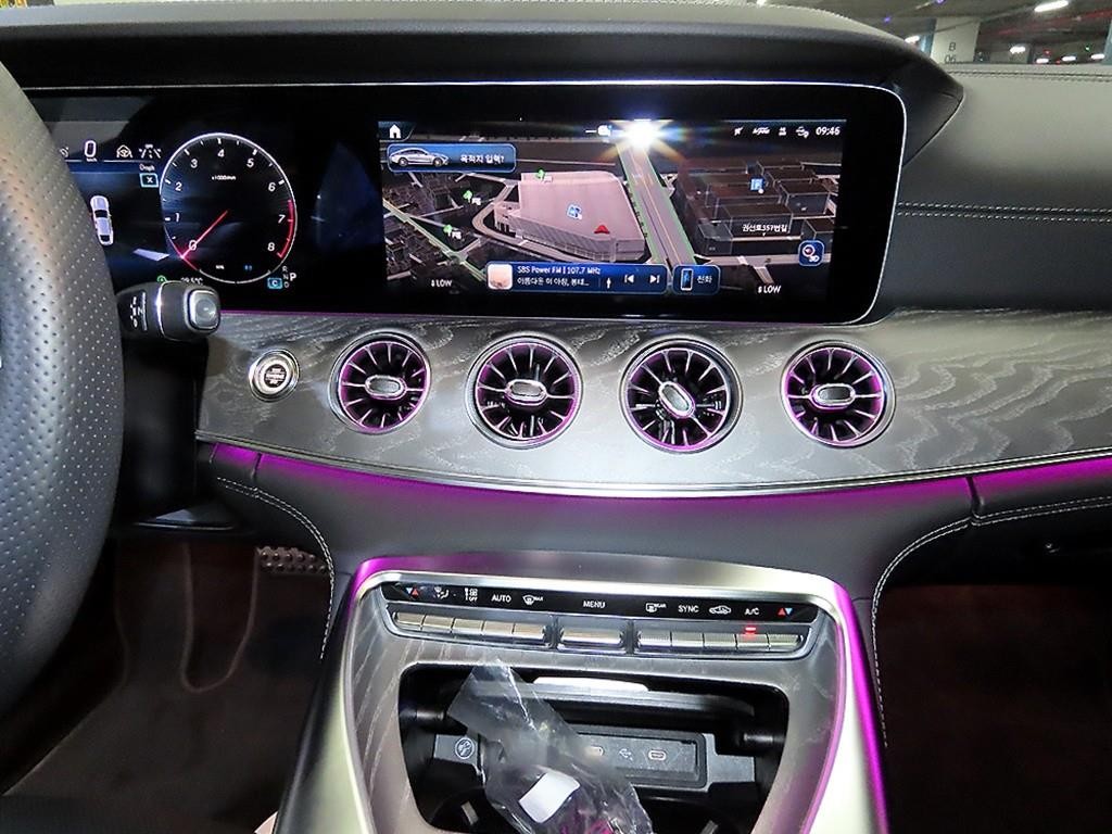 벤츠 AMG GT 4도어 43 4MATIC+ 이미지 11