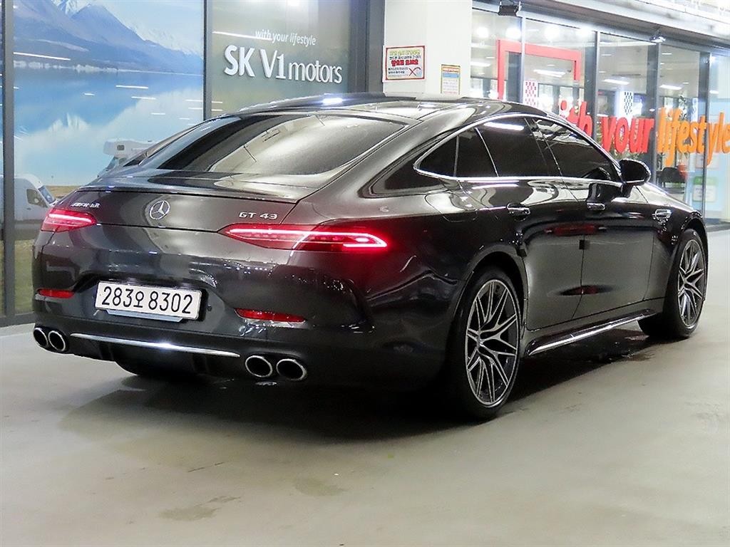 벤츠 AMG GT 4도어 43 4MATIC+ 이미지 4