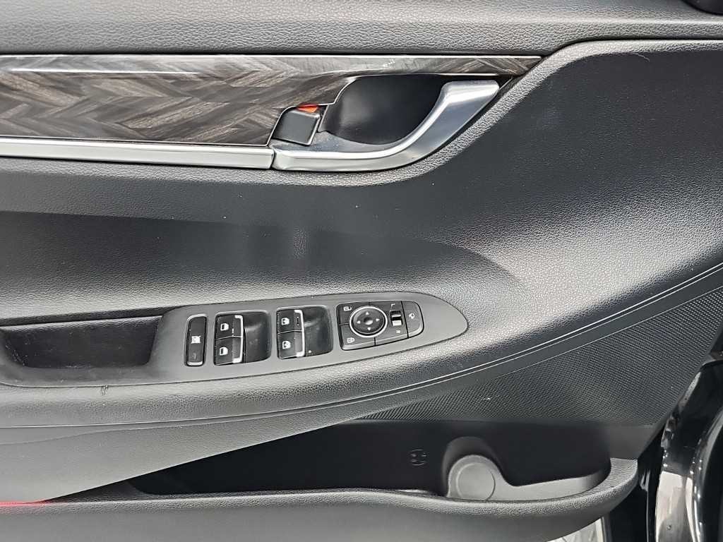 현대 그랜저 그랜저 IG 2.2 VGT 프리미엄 이미지 16