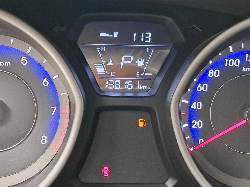 현대 아반떼 더 뉴 아반떼 1.6 GDI 스마트 기본형 이미지 7