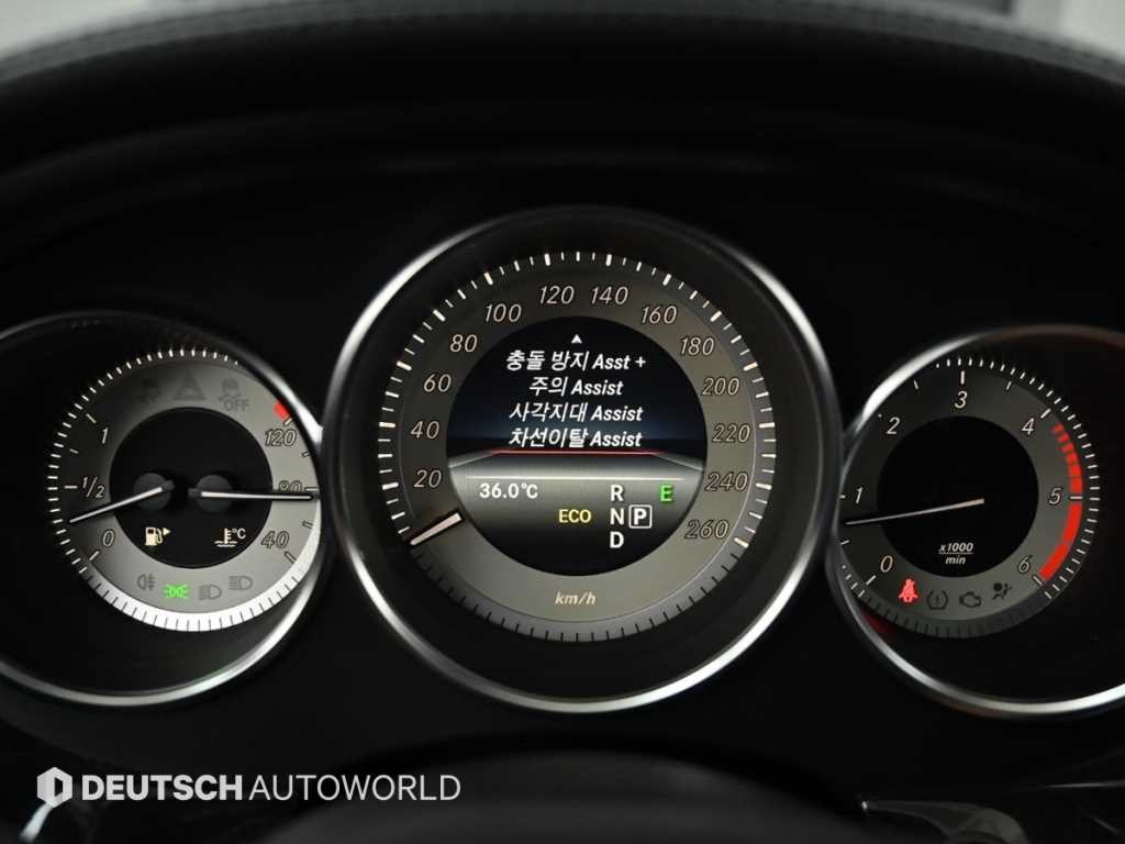 벤츠 CLS 클래스 CLS클래스 W218 CLS 350 d 4MATIC 이미지 17