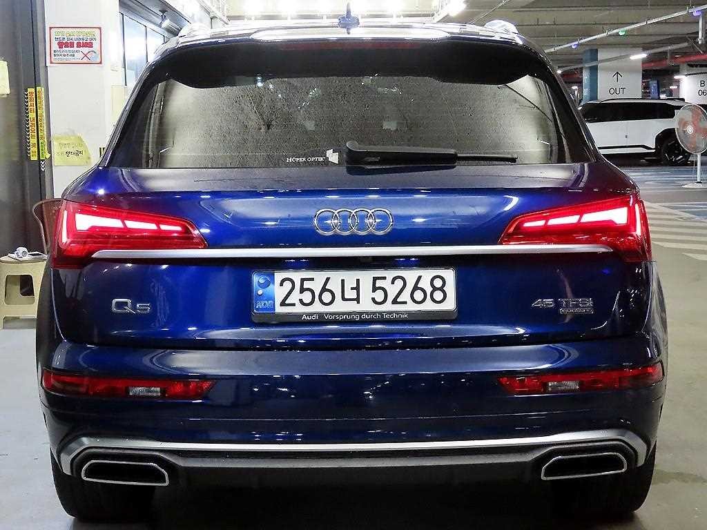 아우디 Q5 Q5 (FY) 45 TFSI 콰트로 프리미엄 이미지 5