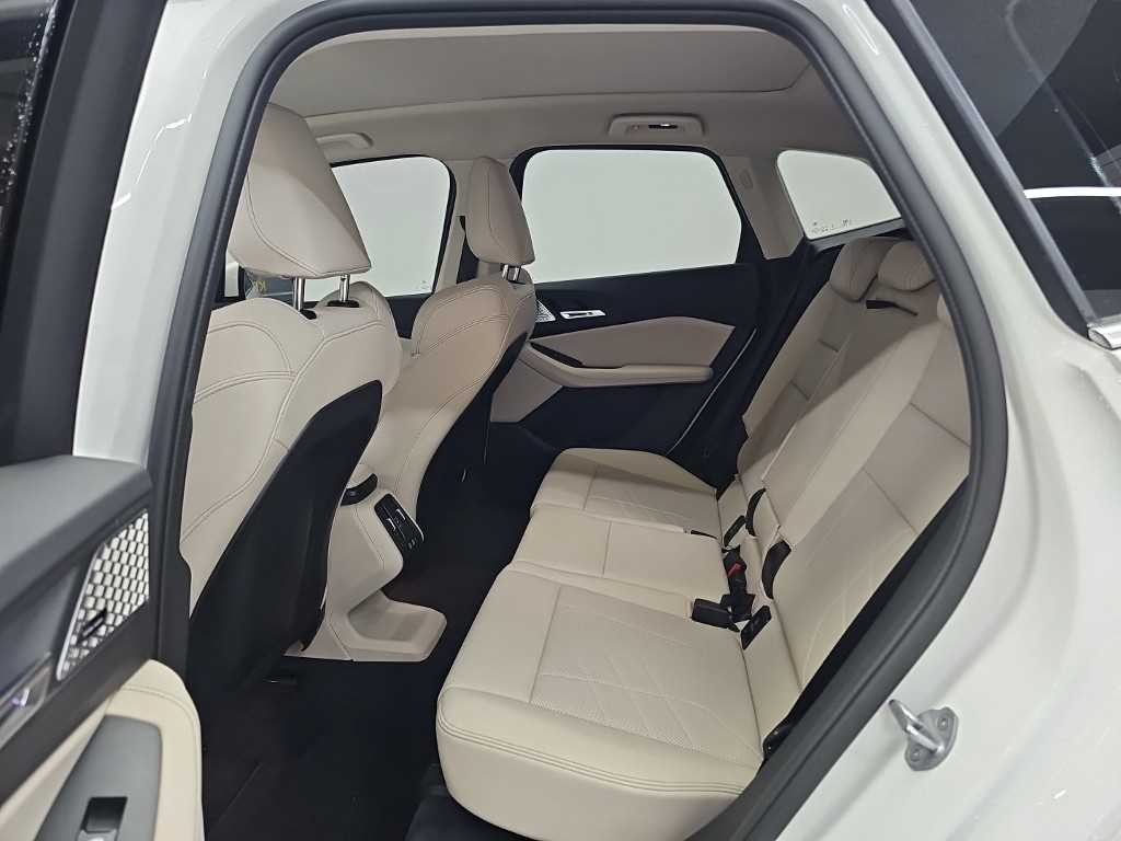 BMW 2시리즈 2시리즈 액티브 투어러 (U06) 220i M 스포츠 이미지 12