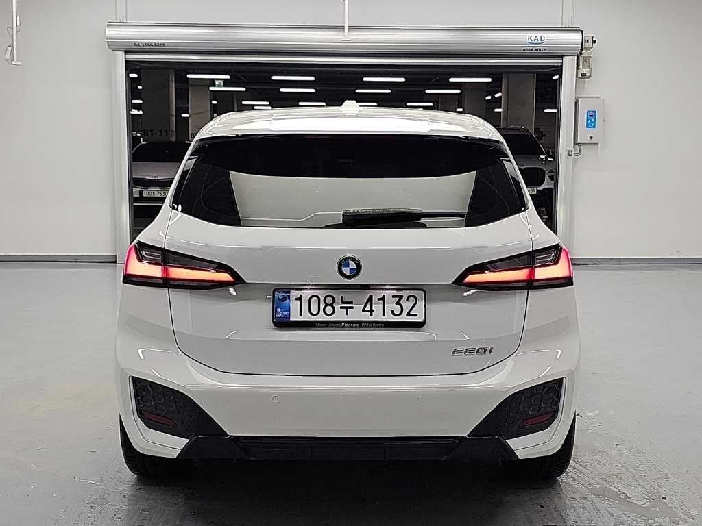 BMW 2시리즈 2시리즈 액티브 투어러 (U06) 220i M 스포츠 이미지 3