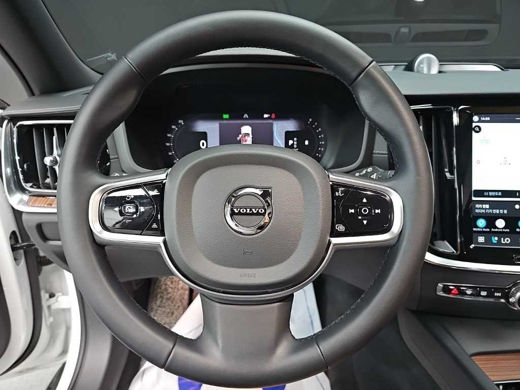 볼보 V60 V60 크로스 컨트리 2세대 2.0 B5 얼티메이트 AWD 이미지 9