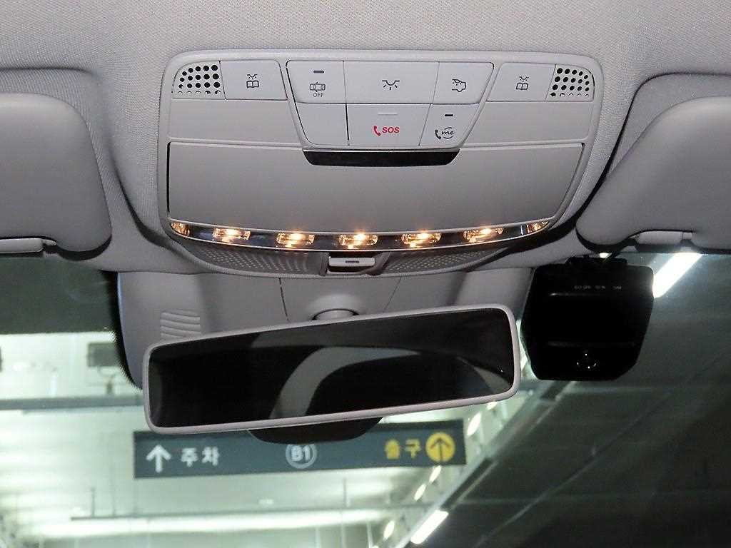 벤츠 E 클래스 E-클래스 W213 E300 아방가르드 이미지 14