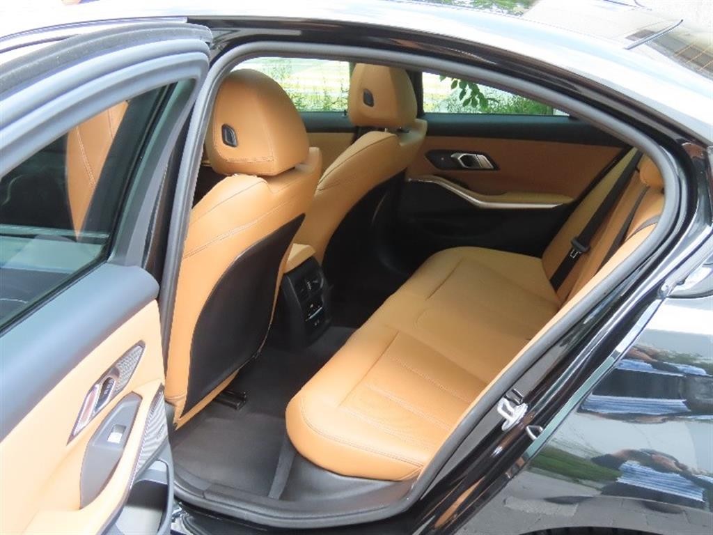 BMW 3시리즈 3시리즈 (G20) 320i M 스포츠 이미지 14