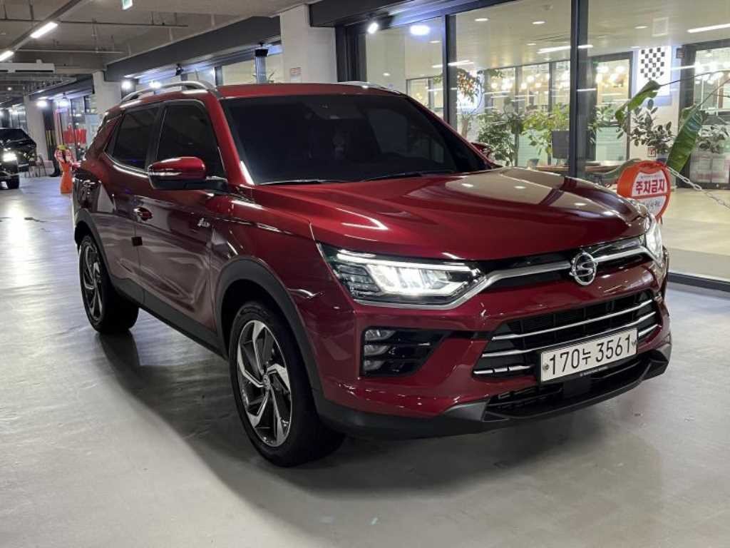 KG모빌리티(쌍용) 코란도 뷰티풀코란도 2WD 가솔린 1.5 C5 플러스 이미지 1