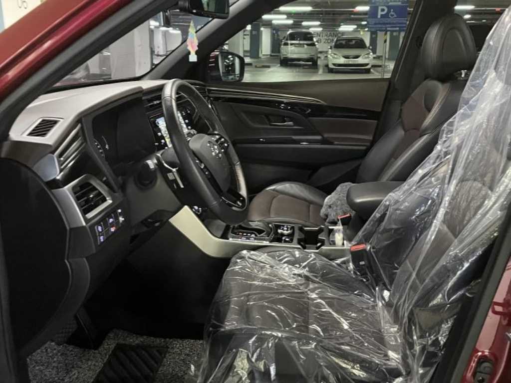 KG모빌리티(쌍용) 코란도 뷰티풀코란도 2WD 가솔린 1.5 C5 플러스 이미지 16