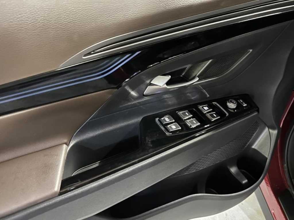 KG모빌리티(쌍용) 코란도 뷰티풀코란도 2WD 가솔린 1.5 C5 플러스 이미지 17