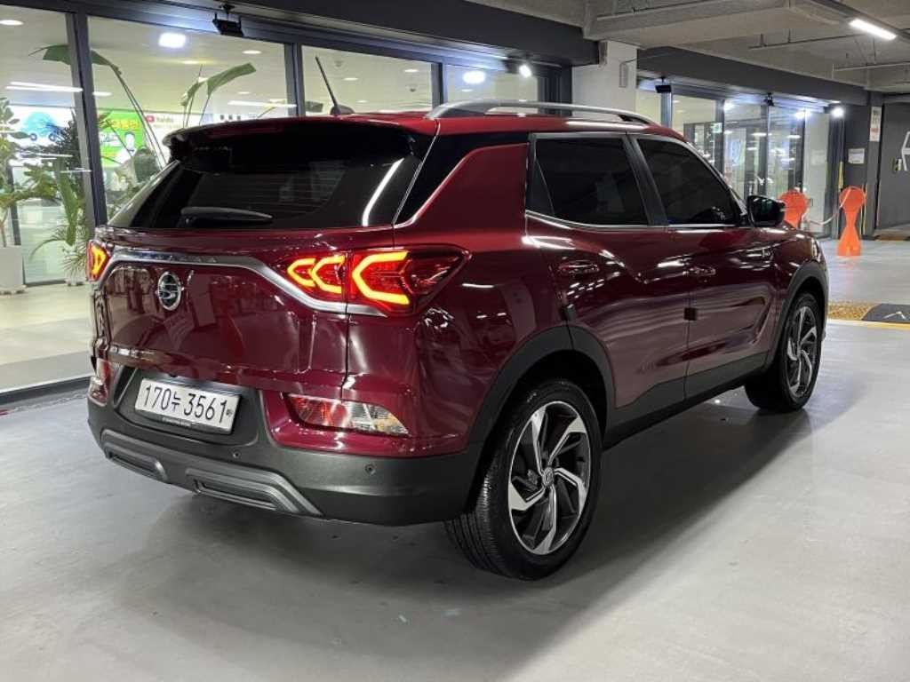 KG모빌리티(쌍용) 코란도 뷰티풀코란도 2WD 가솔린 1.5 C5 플러스 이미지 4