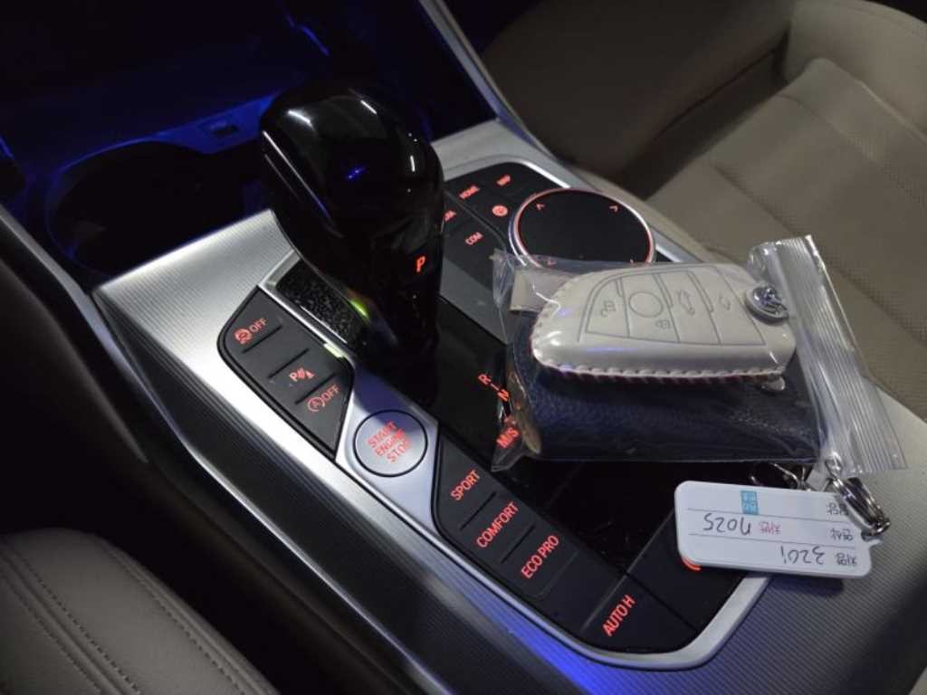 BMW 3시리즈 3시리즈 (G20) 320i M 스포츠 이미지 11